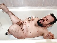 Midget piss on himself and then cum