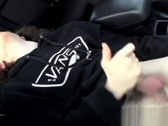 Long haired straighty solo masturbates and cums outdoors