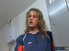 Joshua Cartier Gives Damian Duke An Powerful Fuckpole Rail