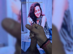 phat jism tribute on dipika pilli