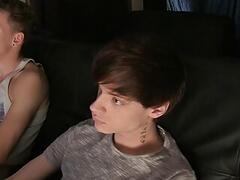 A Friendly Wank To Flip Fucking - Oscar Roberts  Lewis Romeo