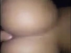 Novinho dando o cu redondinho 4