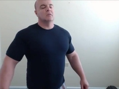 FLEXBIGMUSCLE - Giant growth and jerk off