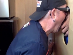 Mature Dilf Deepthroats And Slurps On Gloryhole Dong 7 Min