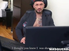 Handsome man sucks off tattooed and pierced stud with hype