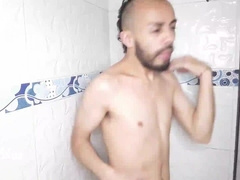 I like to dance shirtless