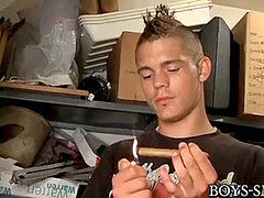 Smoking twunk pulling his lollipop and making it rain