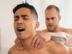 Latin hottie Asher fucked in the butt by Brock
