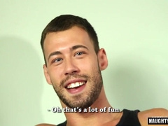 Tat faggot faux-cock with money-shot