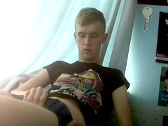 Hot gay stud Austin Ellis enjoys a steamy solo play session