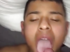 Twink Wake Up to Cum Facial