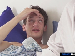 Parent Feeds his Sonnie's Donk Crevasse in the Morning