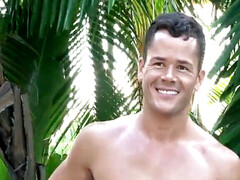 Kouření ptáka, svalnatí, muscle hunk