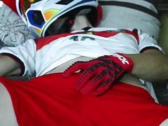 Gearhead in mxhelmet jerks off in the morning