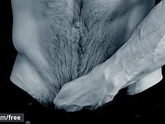 Horny Male Stud Jake Porter Rides Peter Pounder Big Hard