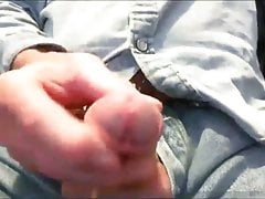 Uncut Spunker 17