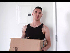 NextDoorraw Curious Straight Guy goes Raw On new Neighbor