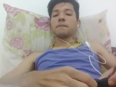 Lad on Hand-Job until Jizzing