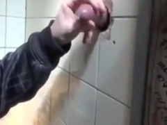 Berlin Junger geiler Boy blast am Glory Hole