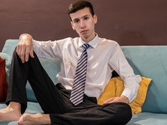 Cesar Rose is jacking off to great results