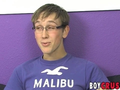 Twunk is interviewed before fapping