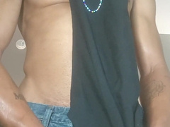 Self-complied Cum-Shot