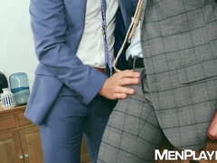 Hunk Damon Heart slips his cock deep into his neighbor Joel Someone