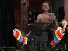 SOLES KITTLING AND LUBRICANT RUBDOWN