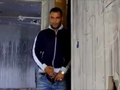 Vouyer pagou para ver macho gozar