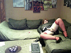 Micha DWT 4 - Anal- & Oralsex with two fuck sticks