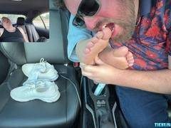 Cub Nemo Holds The Strength Over The Kittle Tormentor Matt