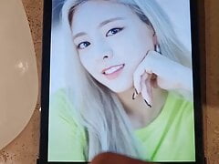 Itzy yuna cumtribute