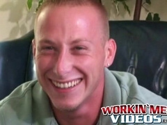 Stud shows off his tattooed chiseled body and jerks off hard