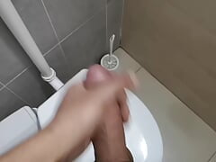 Women Public Toilet Jerking