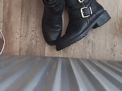 Cum on biker boots