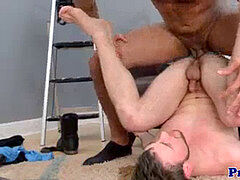 Mature dude porking tight ass