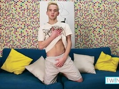 Blonde twunk fingers his hole while getting himself off