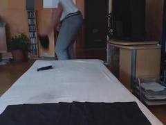 Hung Stud Gets Milked by Venus 2000 - Moaner