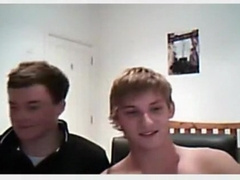 2 cute boys on cam