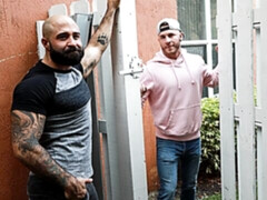 Hairy hotties Atlas Grant and Mac Savage fuck hard