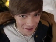 Condom-free Blow-job: Russian Lads Spunky Moist Tear up Sesh!