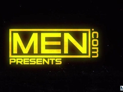 Pumping The Gym Stepbro - Parker Savage & Jay Wu