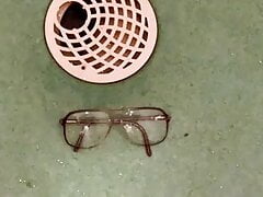 Pissing and cumming on ugly glasses.