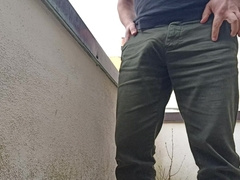 pissing in my trousers seeing from the balcony
