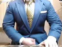 Str8 daddy jerking off in suit