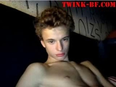 Young Nice Youngsters Steaming Bum