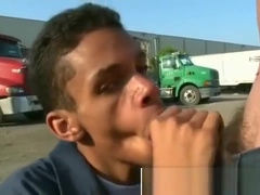 Black teen 18+ keeps sucking a white guys cock