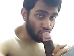 Blow Job done by Sri Lankan Gay to his Daddy
