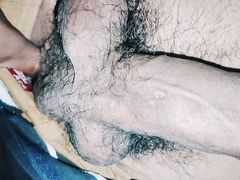 Cummins jerk off