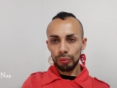 sugary lips with tongue